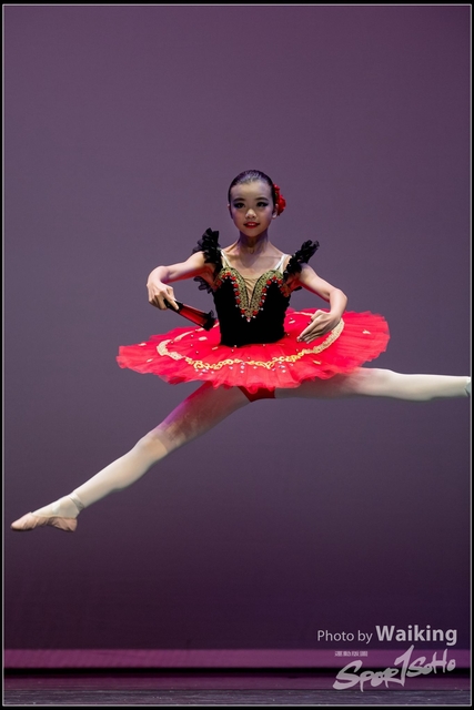 2018-10-14 Solo Dance 2392