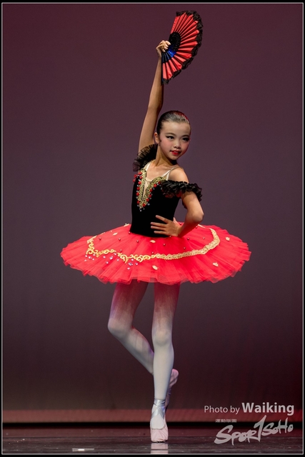 2018-10-14 Solo Dance 2396
