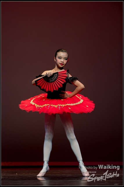 2018-10-14 Solo Dance 2411