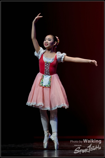 2018-10-14 Solo Dance 2431