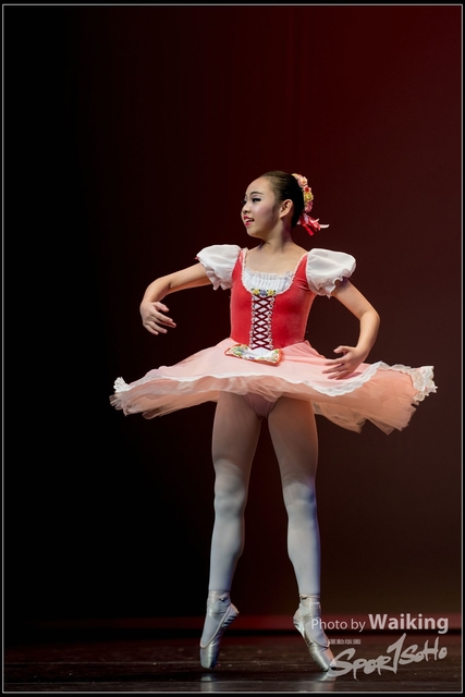 2018-10-14 Solo Dance 2435