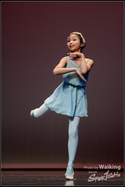 2018-10-14 Solo Dance 2437