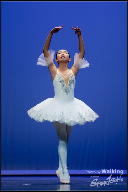 2018-10-14 Solo Dance 2454