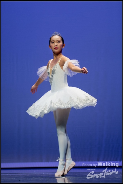 2018-10-14 Solo Dance 2456