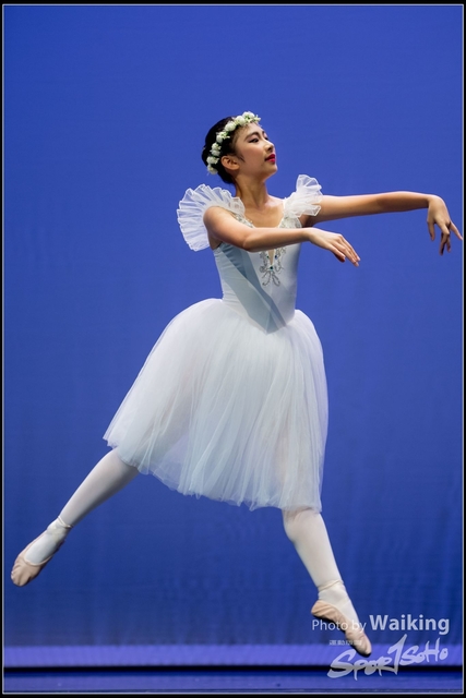 2018-10-14 Solo Dance 2470