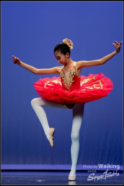 2018-10-14 Solo Dance 2484