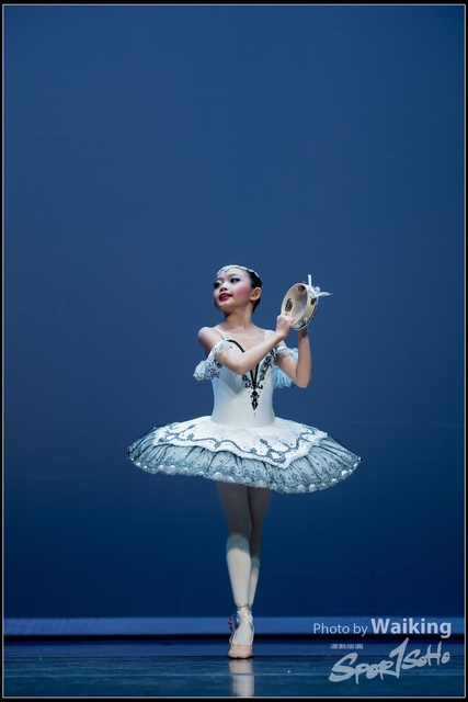 2018-10-14 Solo Dance 1963