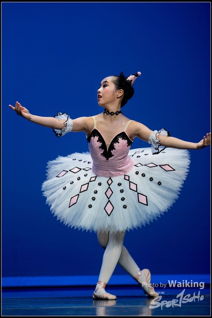 2018-10-14 Solo Dance 2529