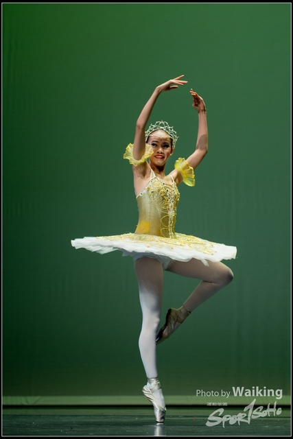 2018-10-14 Solo Dance 2585