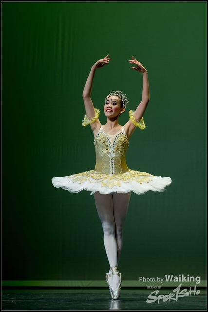 2018-10-14 Solo Dance 2586