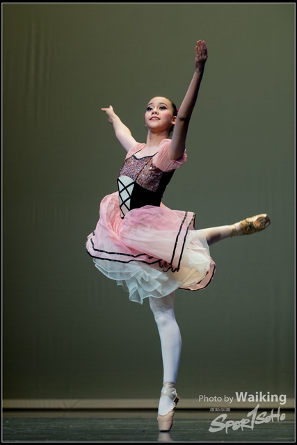 2018-10-14 Solo Dance 2597