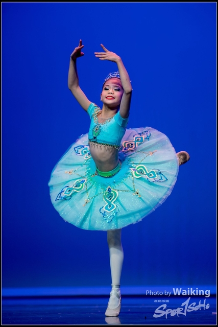 2018-10-14 Solo Dance 2052