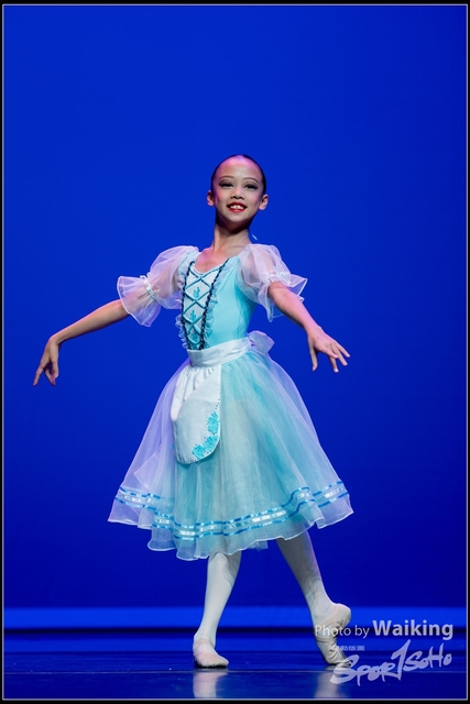 2018-10-14 Solo Dance 2073