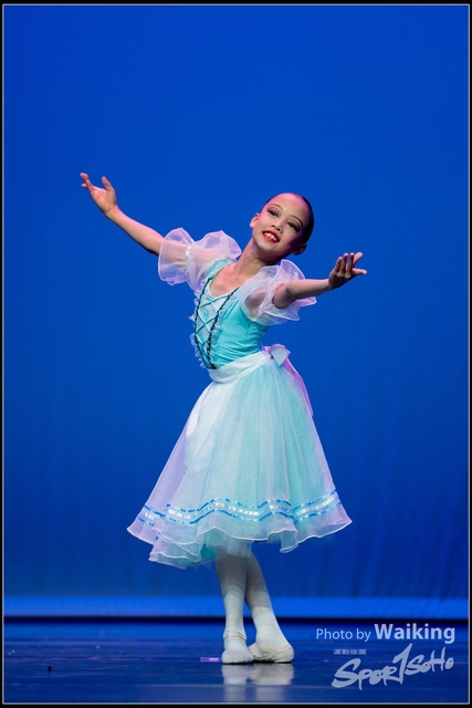 2018-10-14 Solo Dance 2076