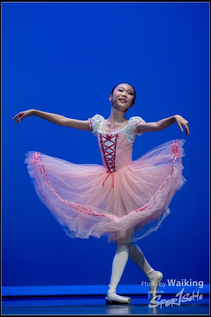 2018-10-14 Solo Dance 2635