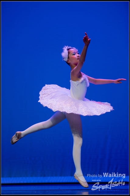 2018-10-14 Solo Dance 2098