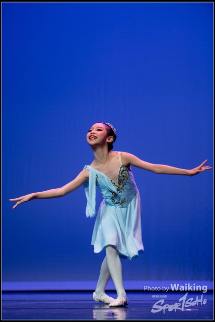 2018-10-14 Solo Dance 2103