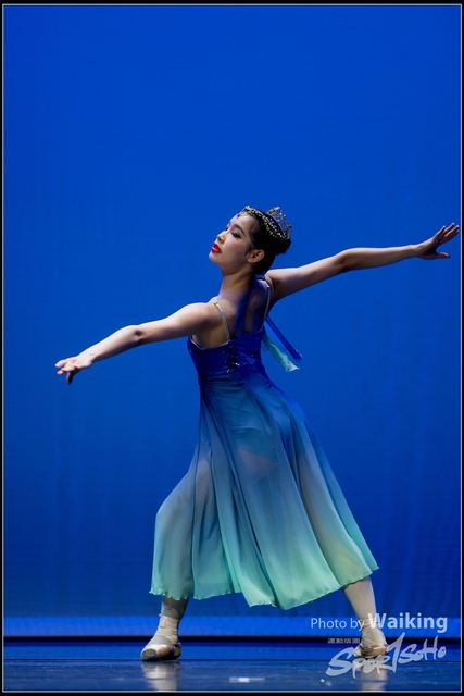 2018-10-14 Solo Dance 2674