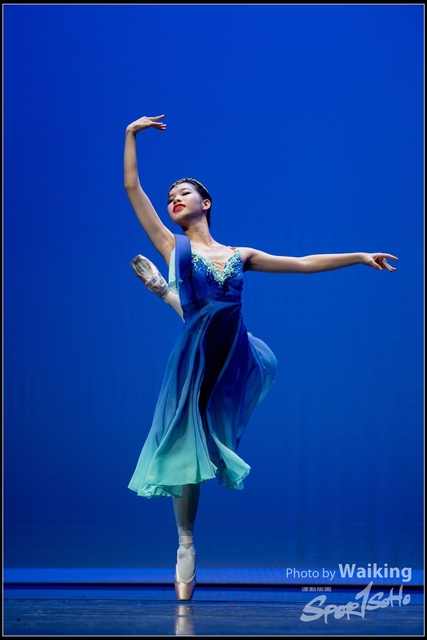 2018-10-14 Solo Dance 2675