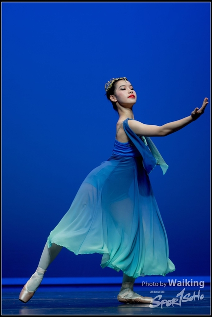 2018-10-14 Solo Dance 2684