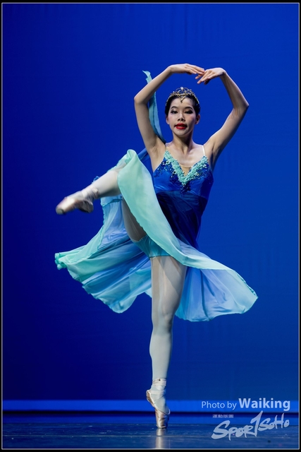2018-10-14 Solo Dance 2687