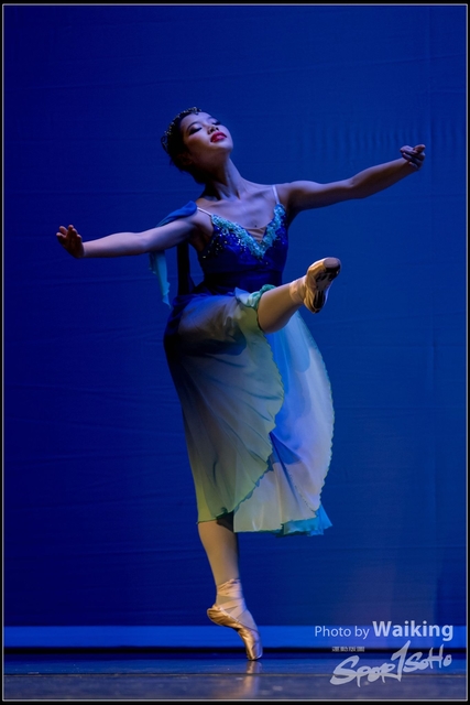 2018-10-14 Solo Dance 2688