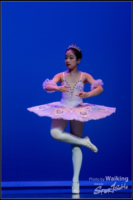 2018-10-14 Solo Dance 2133