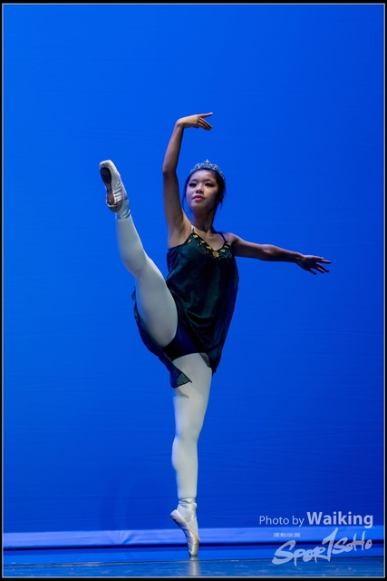 2018-10-14 Solo Dance 2693