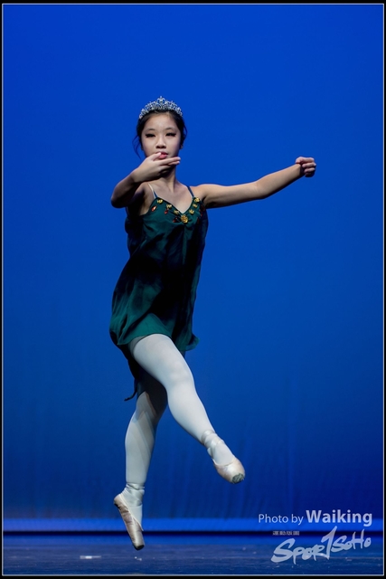 2018-10-14 Solo Dance 2696