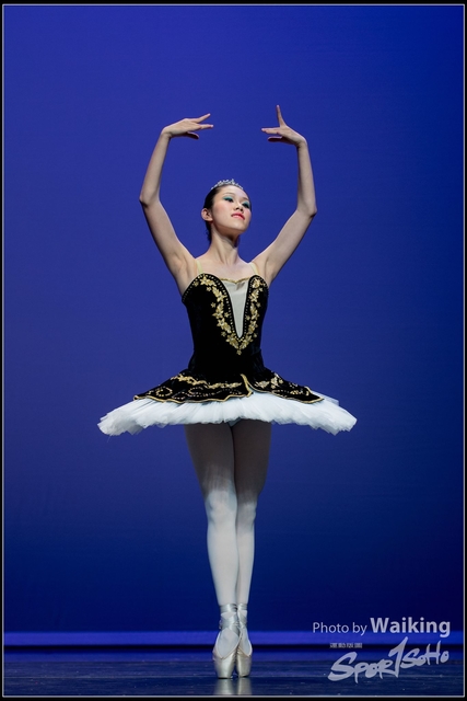 2018-10-14 Solo Dance 2744