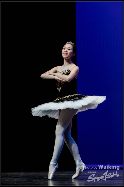 2018-10-14 Solo Dance 2749