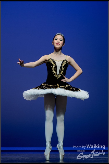 2018-10-14 Solo Dance 2753