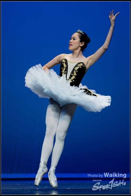 2018-10-14 Solo Dance 2760