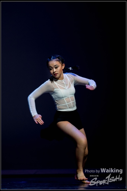 2018-10-14 Solo Dance 1057