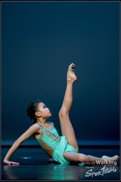 2018-10-14 Solo Dance 1083