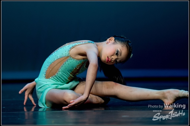 2018-10-14 Solo Dance 1084