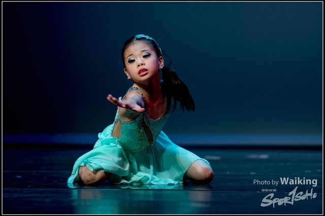 2018-10-14 Solo Dance 1095