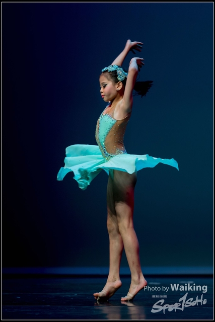 2018-10-14 Solo Dance 1097