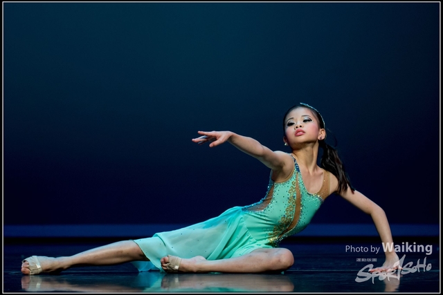2018-10-14 Solo Dance 1105