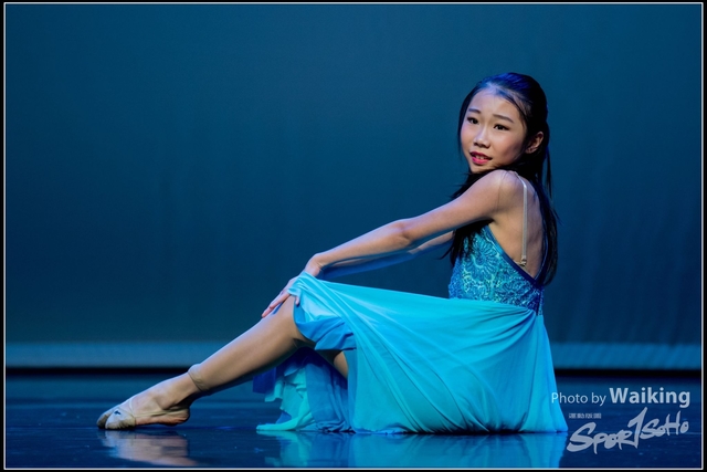 2018-10-14 Solo Dance 1447