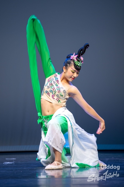 Dance-179