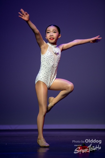 Dance-239