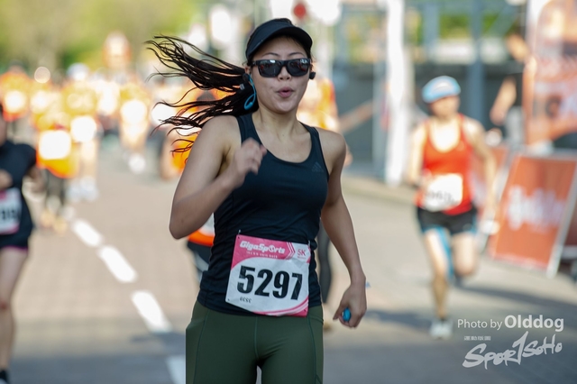 GigaSports10K-110