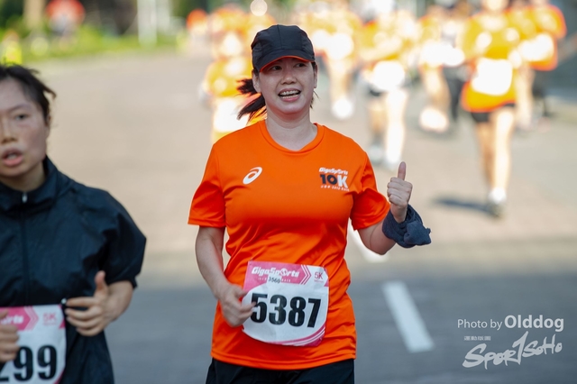 GigaSports10K-111