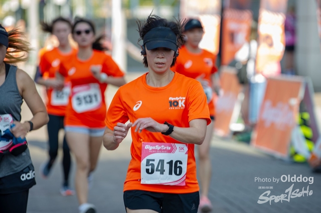 GigaSports10K-114