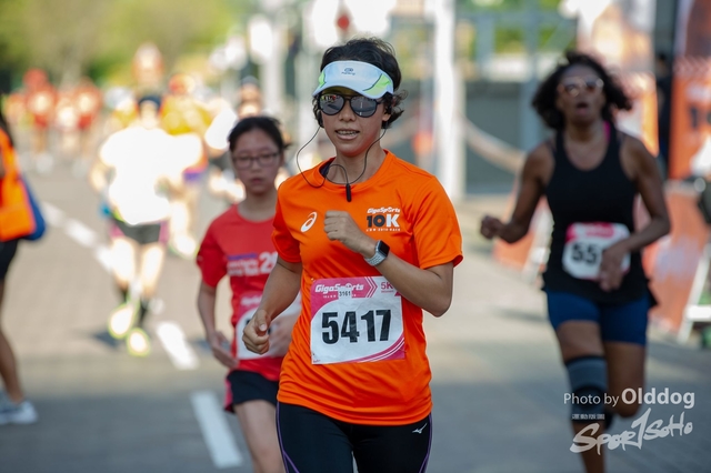 GigaSports10K-121