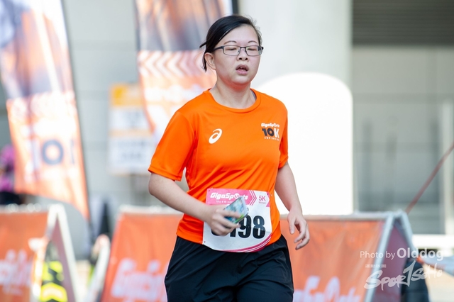 GigaSports10K-209