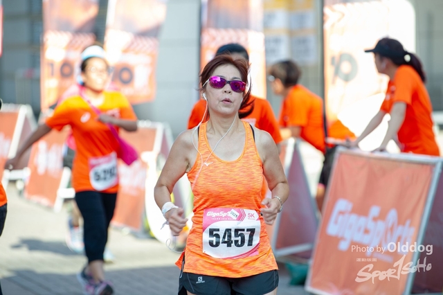 GigaSports10K-285