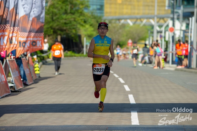 GigaSports10K-323