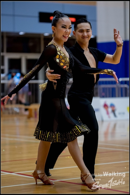 2018-10-27 Dance 1074